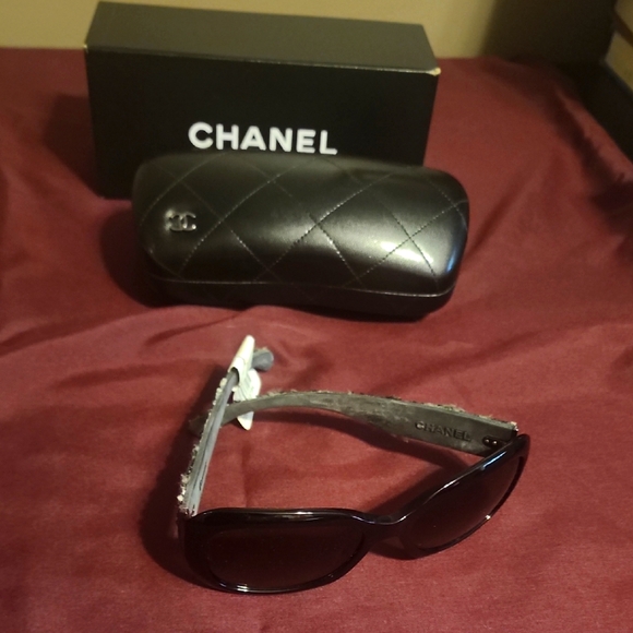 Vintage Tweed Chanel Black Sunglasses - Picture 1 of 6